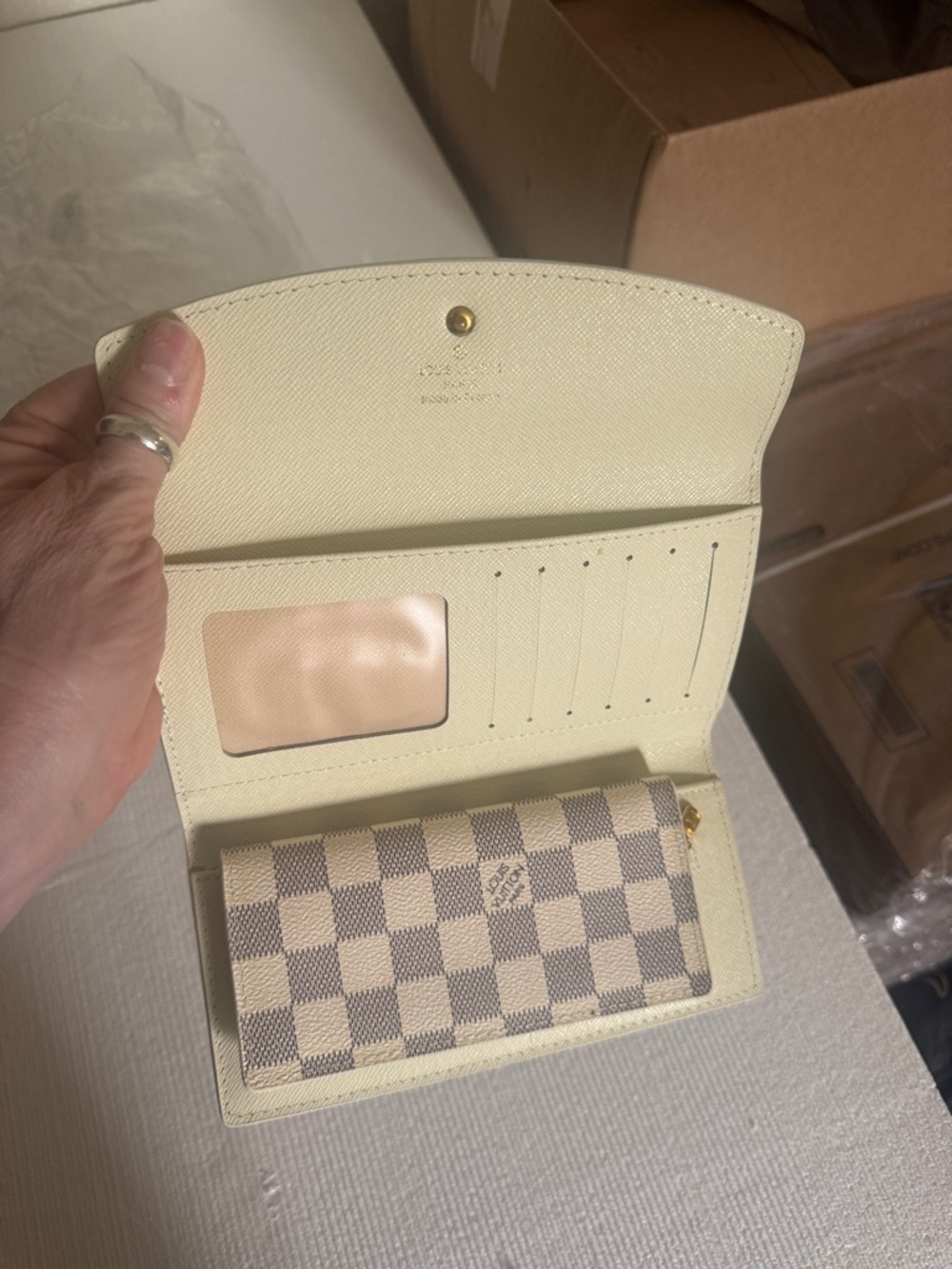 Damier Checkered Cream Wallet - Picture 4 of 7